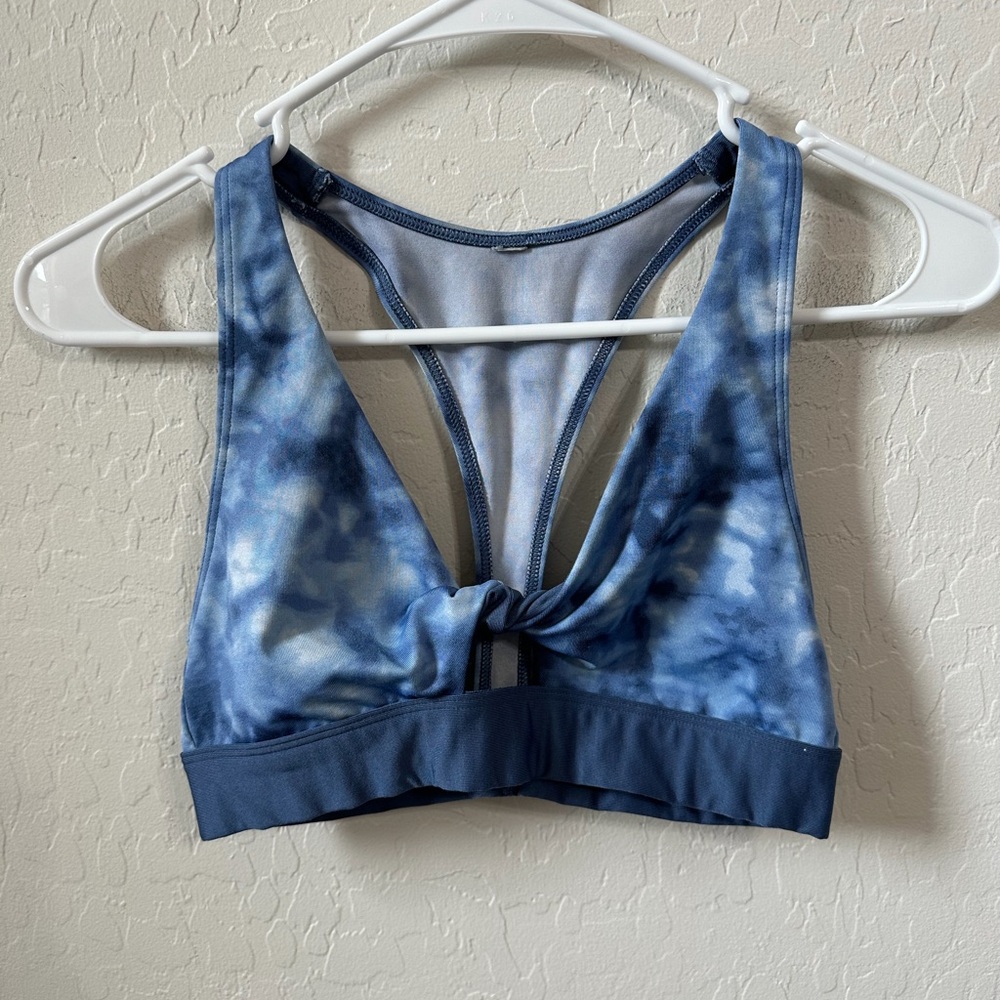 PINK Victoria's Secret Blue Tie-Dye Knot-Front Sports Bralette